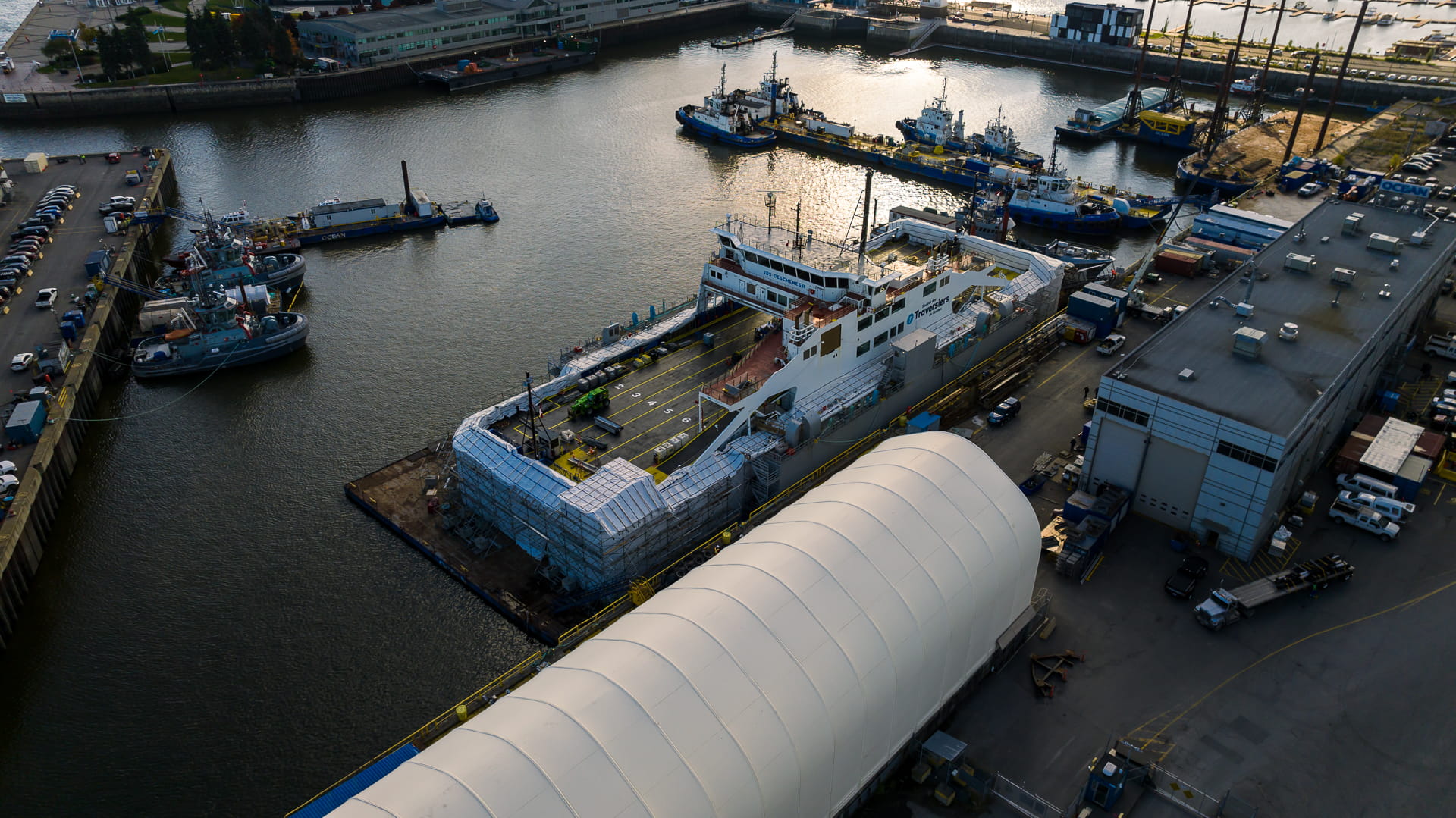 SPECTACULAR DRY-DOCKING OF THE STQ FERRY MV JOS DESCHÊSNES II